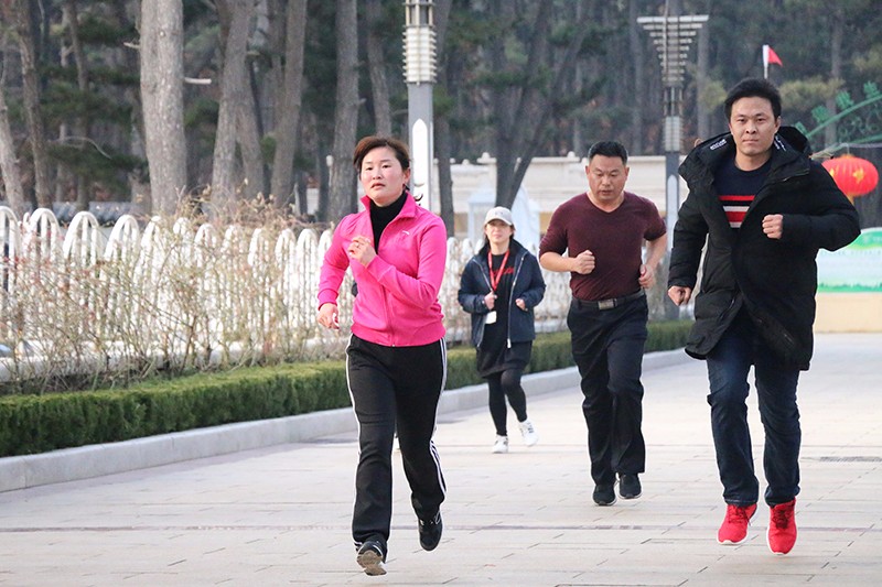 联桥集团2019春季越野赛燃情开赛(图18) 联桥集团2019春季越野赛燃情开赛(图18)