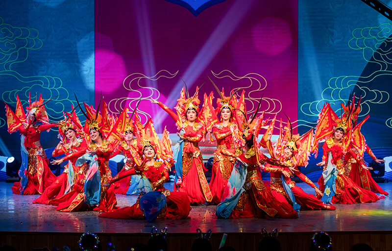 欢欣鼓舞迎新春,满怀豪情攀高峰 | 联桥集团2020迎新春联欢晚会激情开演(图22)