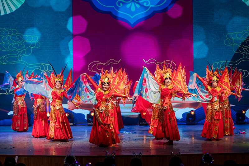 欢欣鼓舞迎新春,满怀豪情攀高峰 | 联桥集团2020迎新春联欢晚会激情开演(图21)